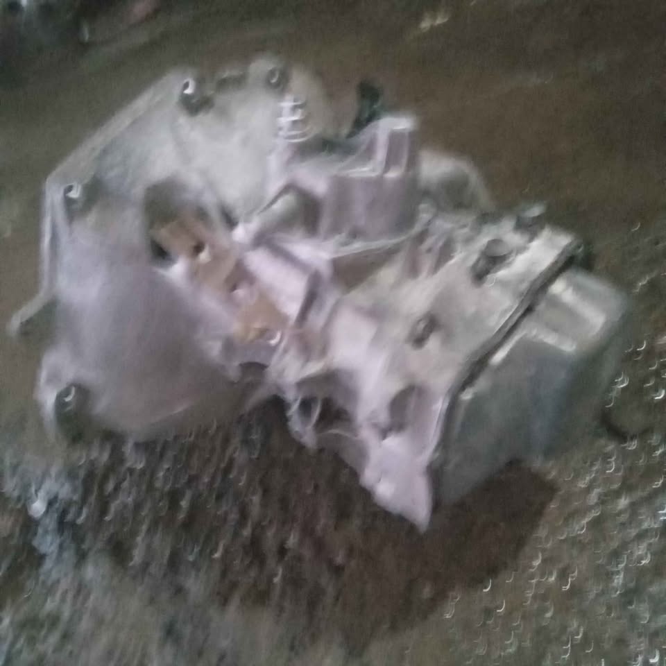 Opel corsa gearbox b series - Private Seller
