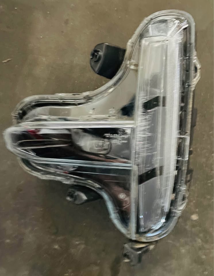 Chery Tiggo 7 Pro Max fog light - Private Seller Chery Tiggo 7 Pro Max fog light - Private Seller