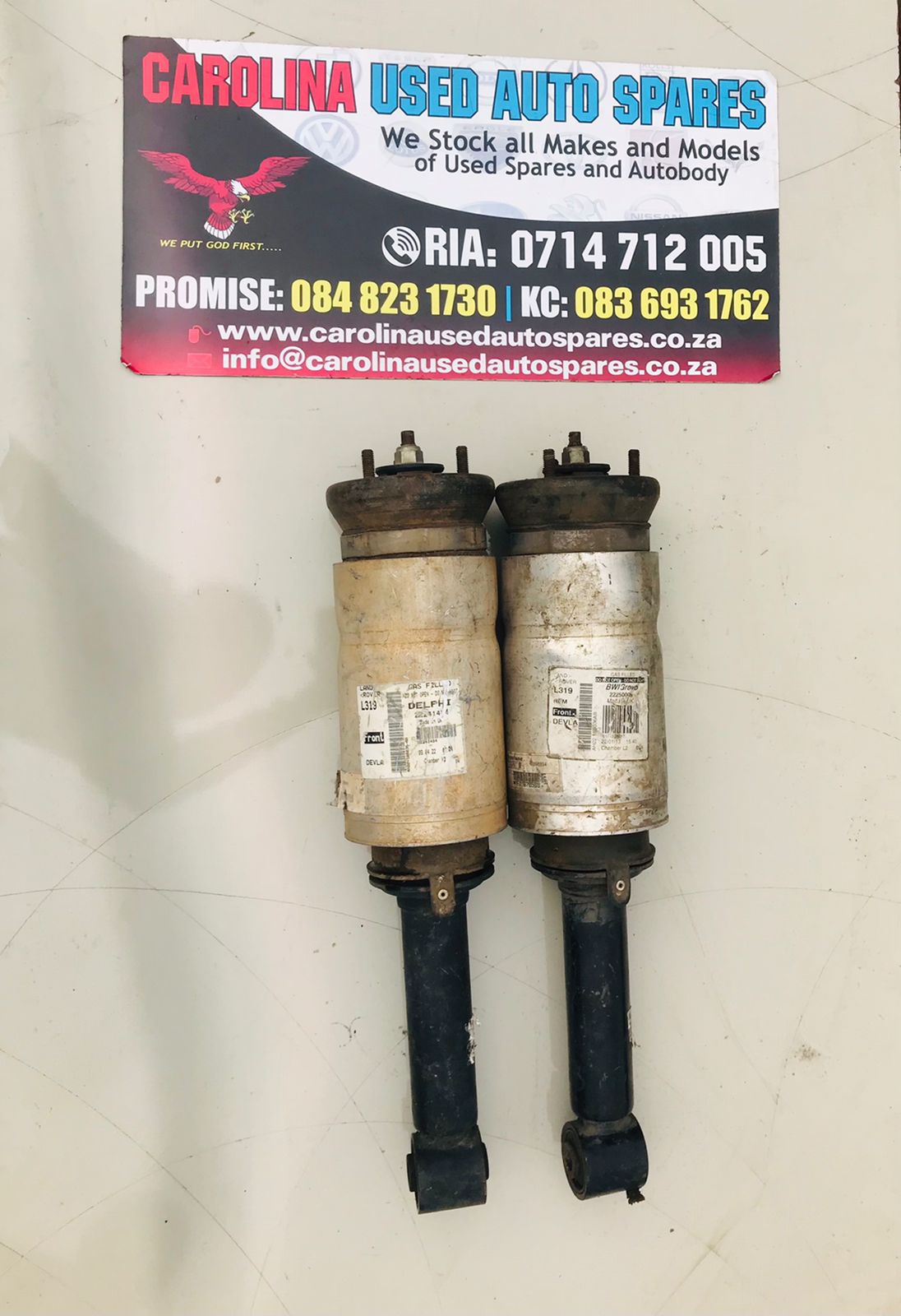 Land Rover Discovery 4 (L319) left front shock absorber 4X4 - Private Seller Land Rover Discovery 4 (L319) left front shock absorber 4X4 - Private Seller