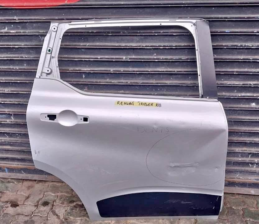 Renault Triber back door - Private Seller Renault Triber back door - Private Seller