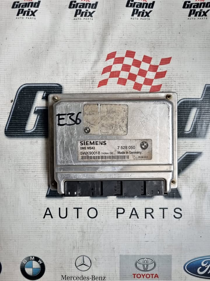 BMW X5 3.0 E53 ECU COMPUTER BOX DME MS43 7528050 5WK90018 - Private Seller BMW X5 3.0 E53 ECU COMPUTER BOX DME MS43 7528050 5WK90018 - Private Seller