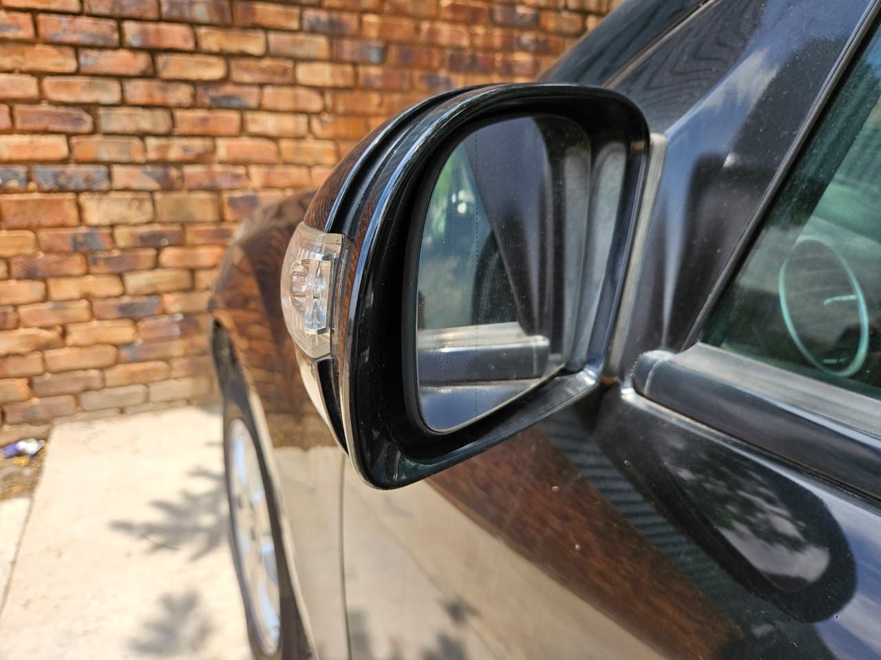 Mercedes ML320 mirrors for sale preface - Private Seller Mercedes ML320 mirrors for sale preface - Private Seller