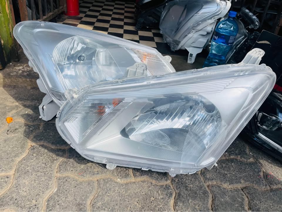 Isuzu D-Max headlights 2016/19 - Private Seller Isuzu D-Max headlights 2016/19 - Private Seller