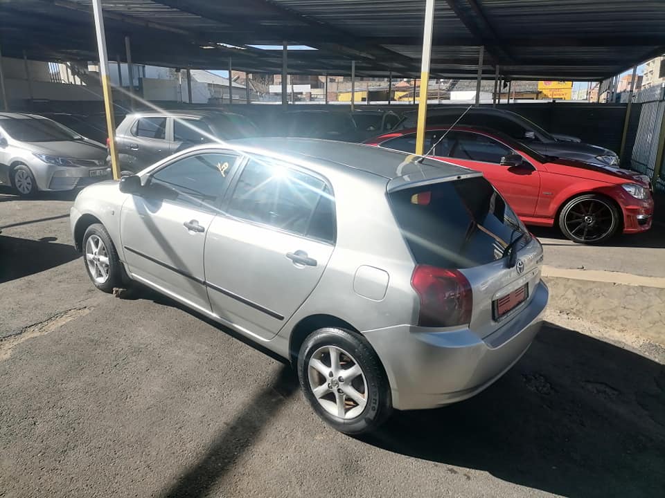2008 Toyota Runx 1.6 with a leather interior