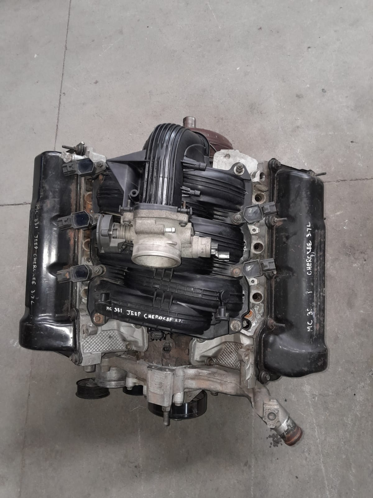 JEEP CHEROKEE 3.7L V6 ENGINE FOR SALE - Private Seller