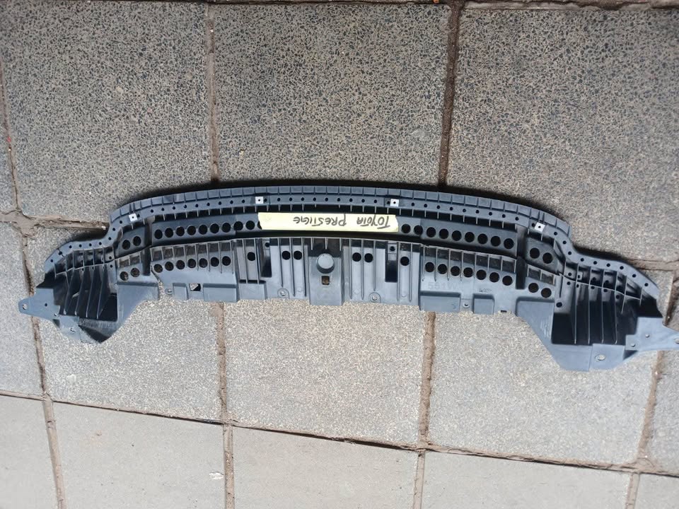 TOYOTA COROLLA/QUEST SPLASH TRAY 2009-18 - Private Seller TOYOTA COROLLA/QUEST SPLASH TRAY 2009-18 - Private Seller