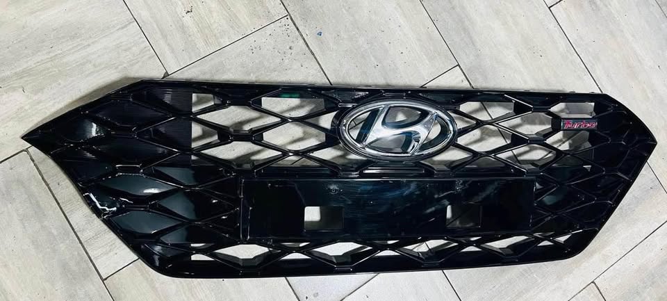Hyundai i20 Grand turbo grill - Private Seller Hyundai i20 Grand turbo grill - Private Seller