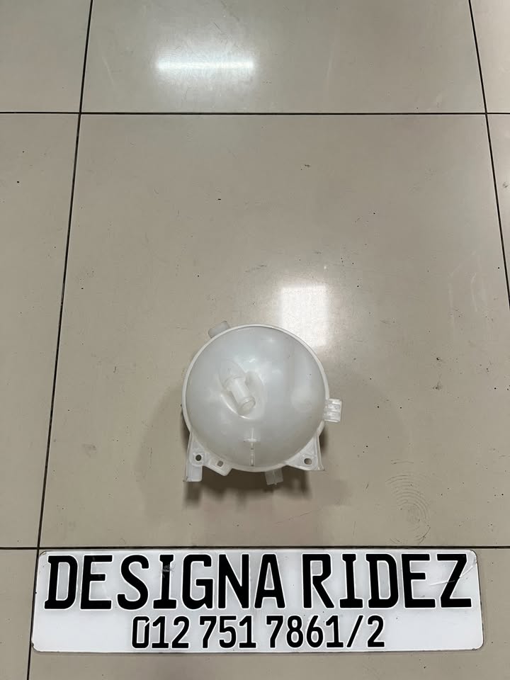 BMW F20/F30 COOLANT EXPANSION TANK AVAILABLE. - Private Seller BMW F20/F30 COOLANT EXPANSION TANK AVAILABLE. - Private Seller