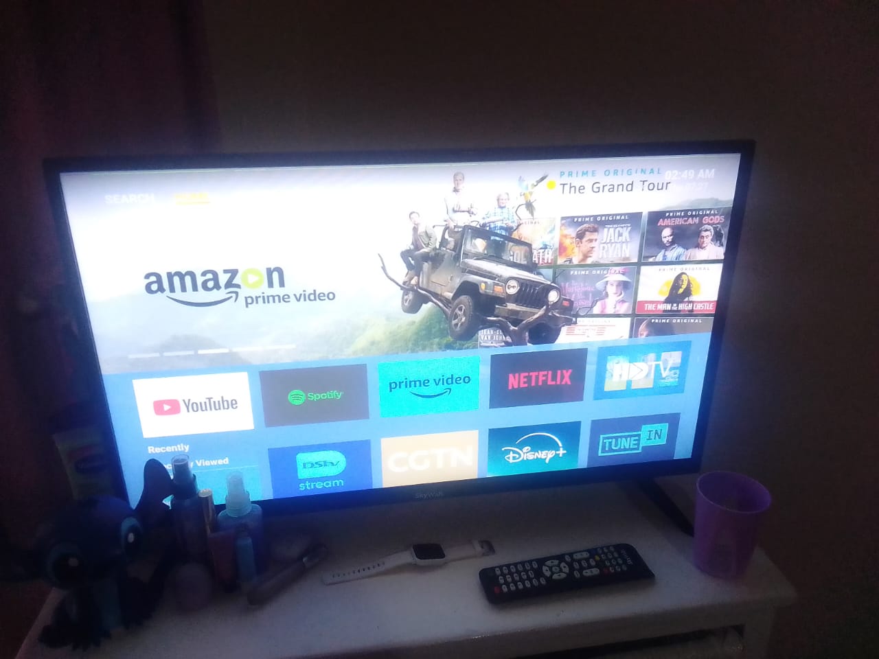 Skywalk smart TV 32 inch Skywalk smart TV 32 inch