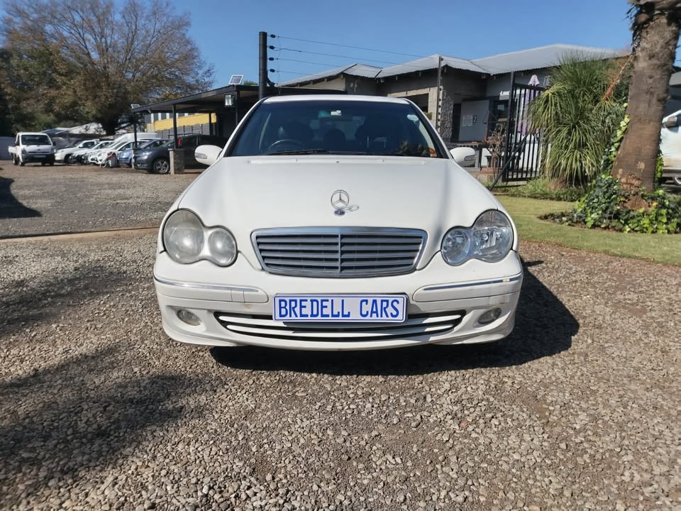 Used Mercedes-Benz C-Class C250 Avantgarde - Private Seller Used Mercedes-Benz C-Class C250 Avantgarde - Private Seller