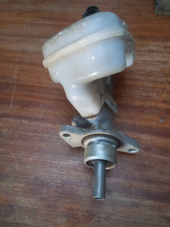OPEL CORASA C MASTER CYLINDER