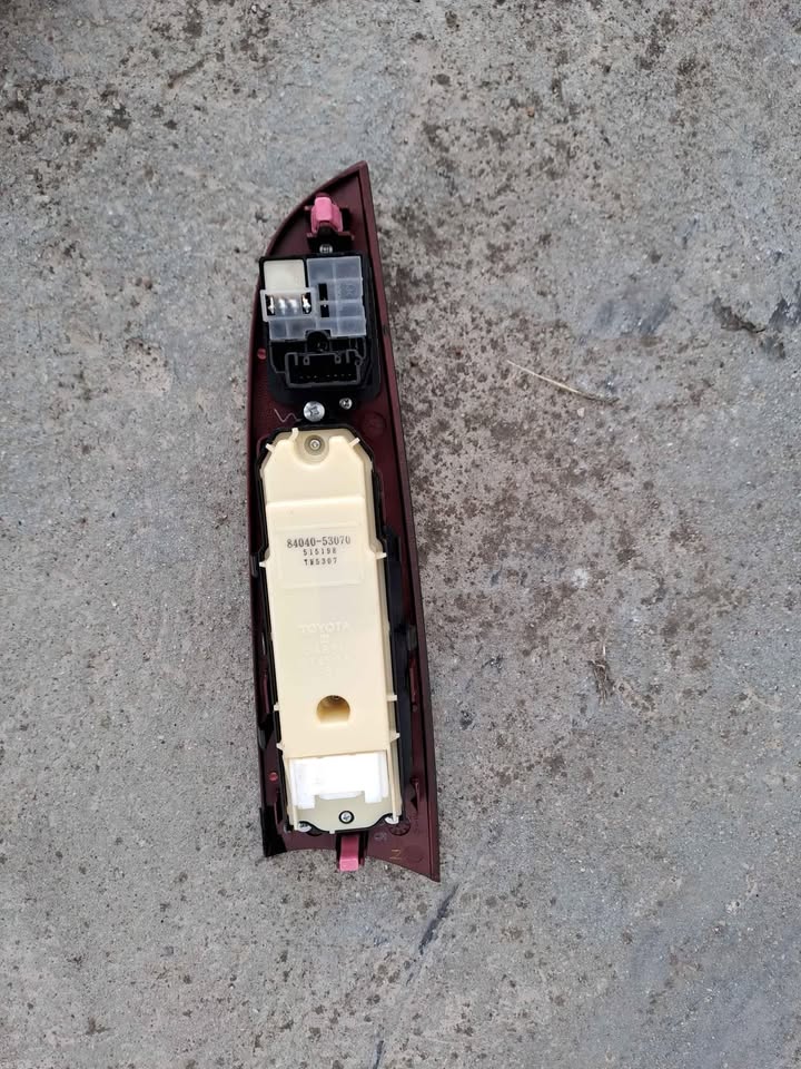 Lexus IS 250 Master Power Window Switch for sale - Private Seller