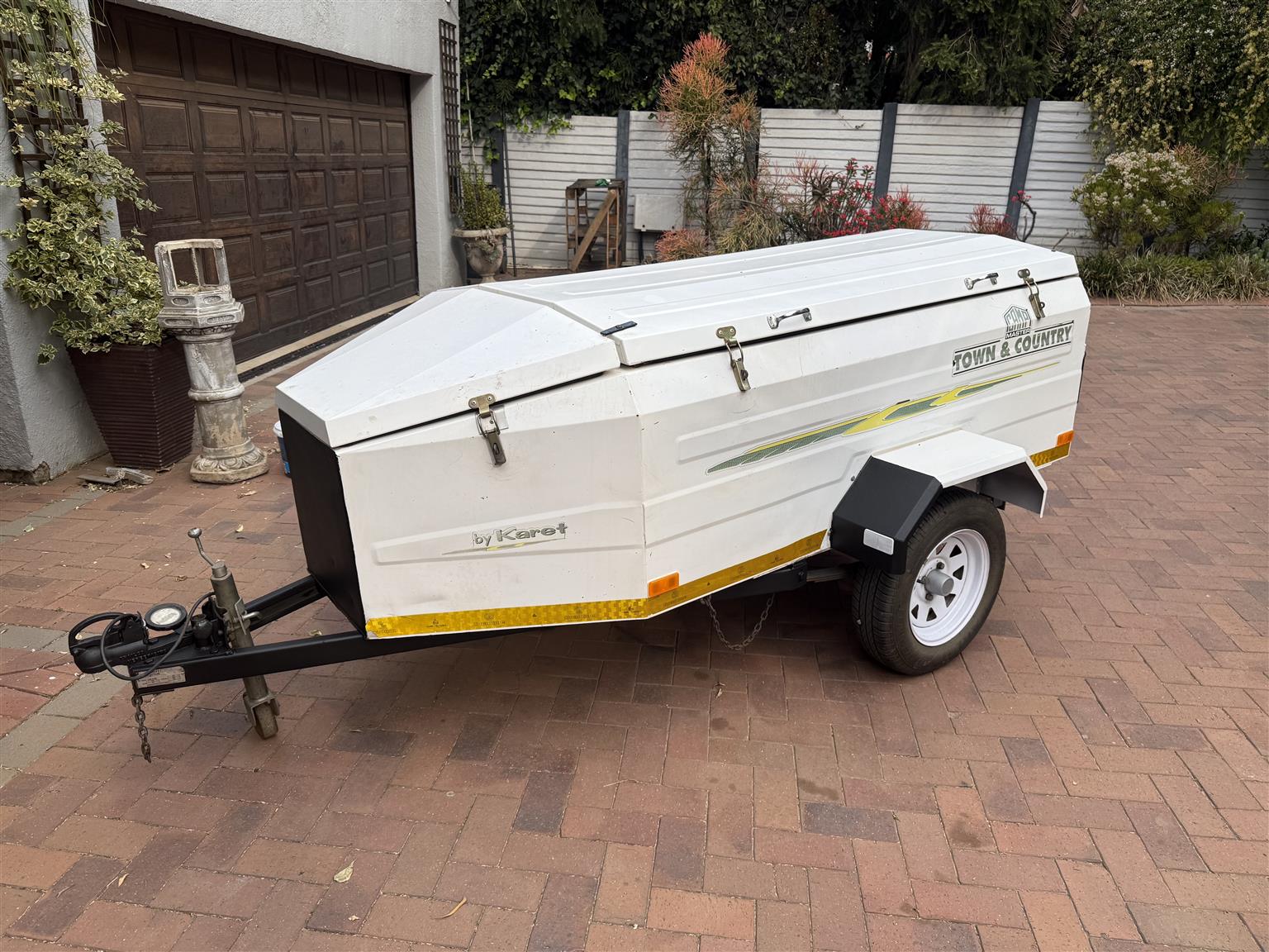 Camp Master Town & County Trailer by Karet - Private Seller Camp Master Town & County Trailer by Karet - Private Seller