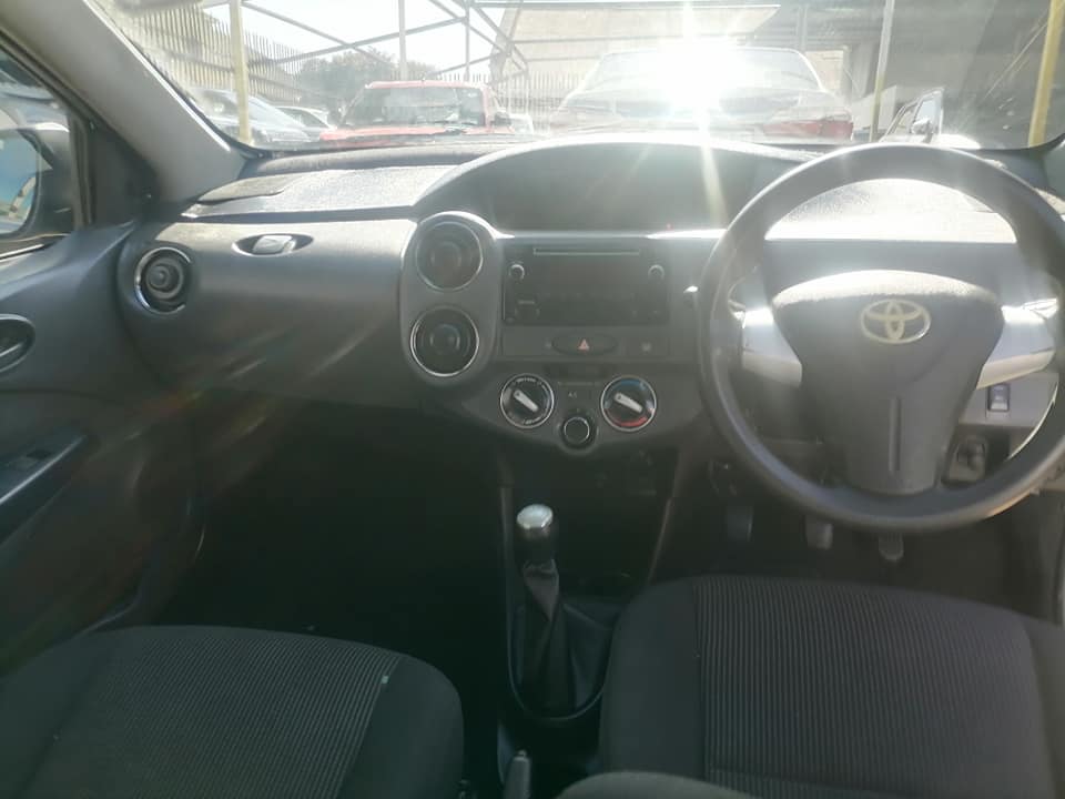 2018 Toyota Etios 1.5 Sedan