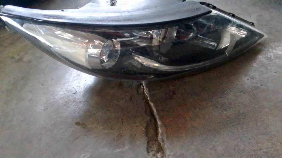 Kia spotage headlight