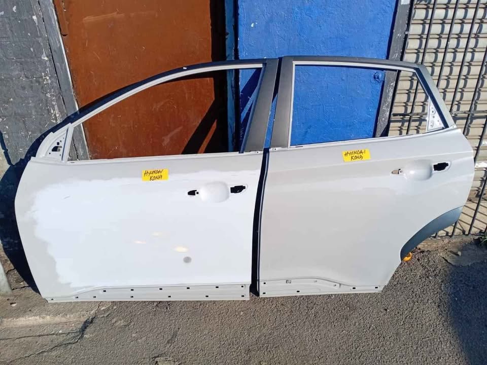 Hyundai Kona Doors Leftside. Call or DM . - Private Seller Hyundai Kona Doors Leftside. Call or DM . - Private Seller
