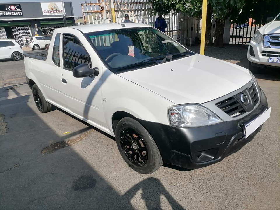 2011 Nissan Np200 1.6i Bakkie