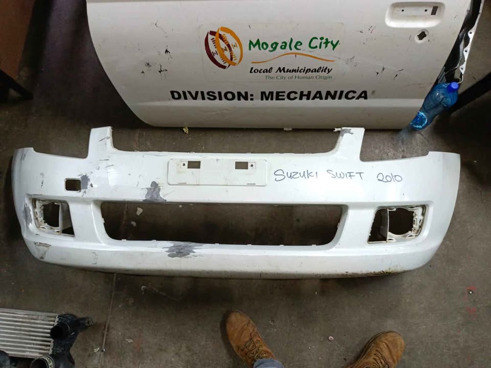 2010 SUZUKI SWIFT FRONT BUMPER - Private Seller 2010 SUZUKI SWIFT FRONT BUMPER - Private Seller