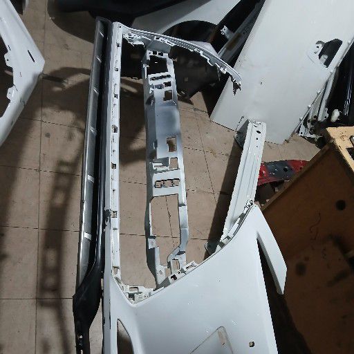 Lexus Rx350 bumper - Private Seller Lexus Rx350 bumper - Private Seller