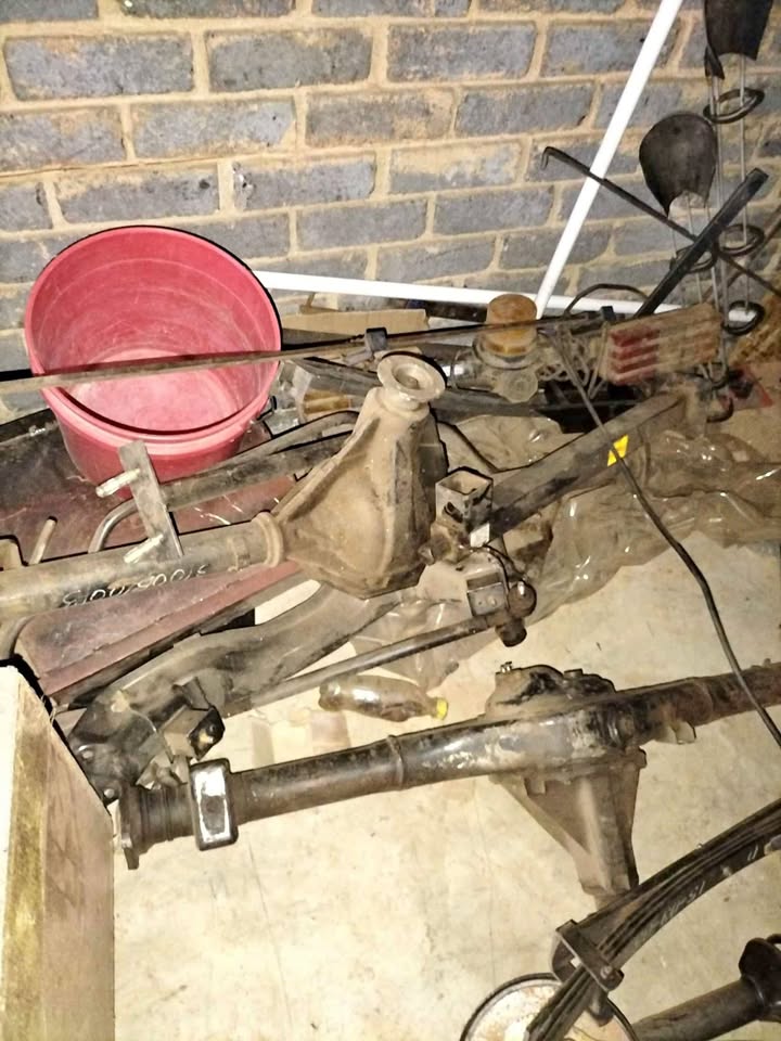 Nissan 1400 Engine / Diff/ Front suspension - Private Seller Nissan 1400 Engine / Diff/ Front suspension - Private Seller