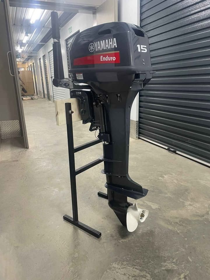 Yamaha 15 HP Motor