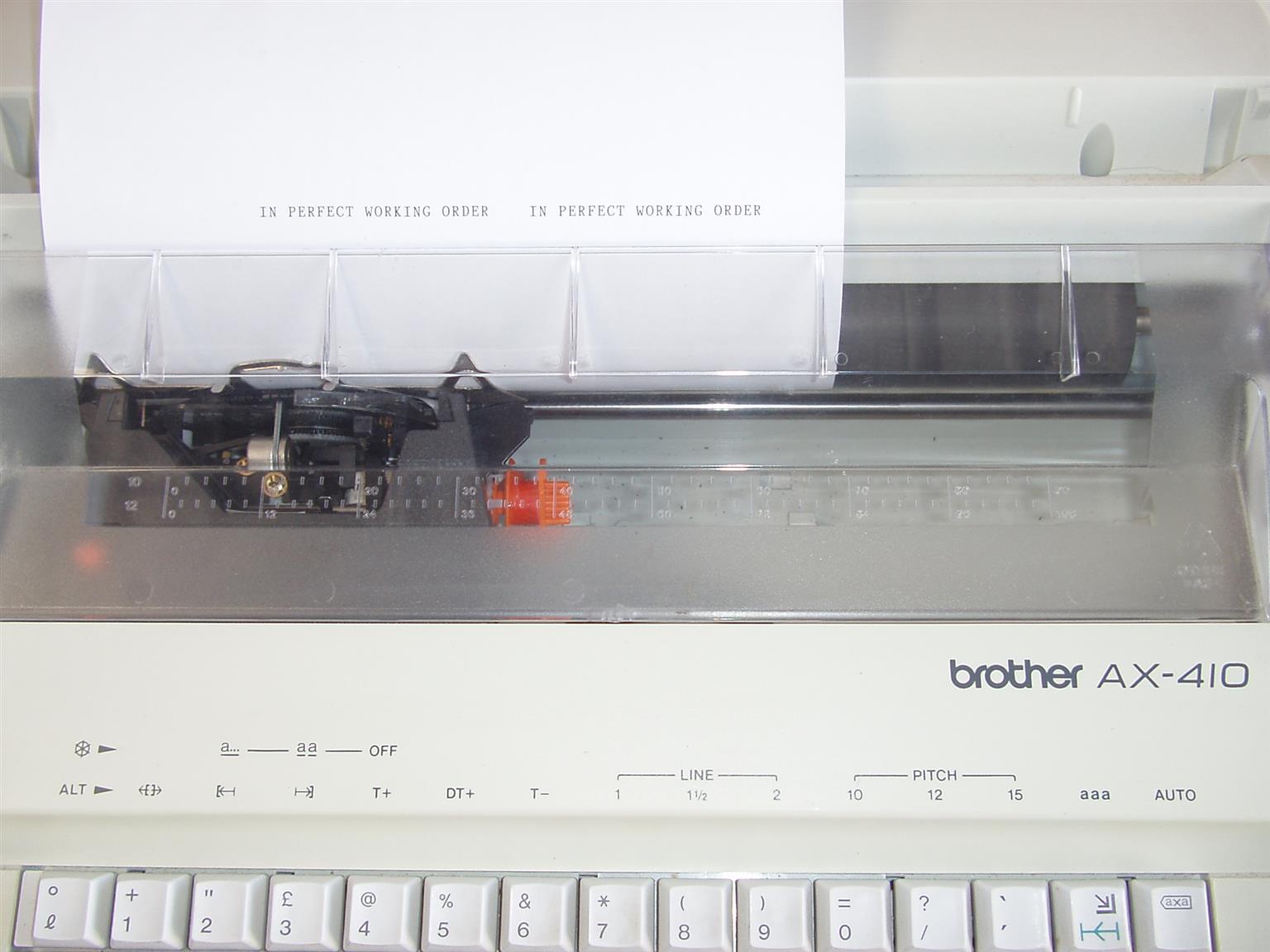Brother Electronic Typewriter - AX - 410 - As new - in perfect working order