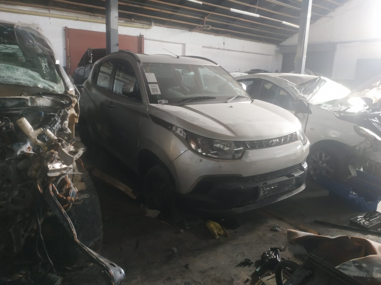 Mahindra KUV 100 Manual transmission Stripping for spares - Private Seller Mahindra KUV 100 Manual transmission Stripping for spares - Private Seller