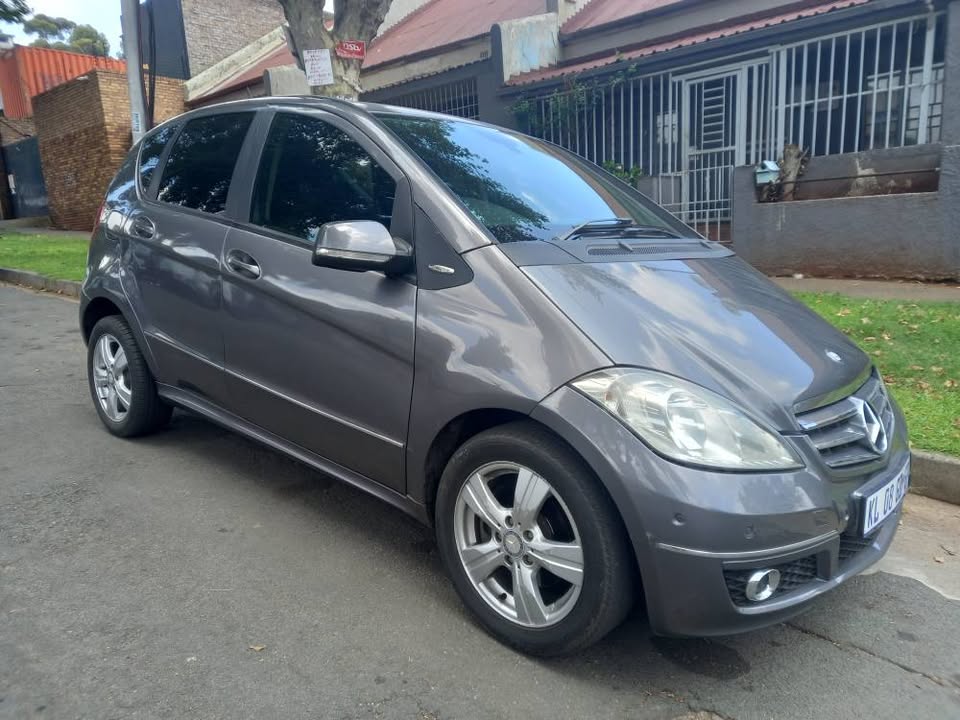 2012 MERCEDES BENZ A200 Petrol, Automatic, Grey Color, Mileage 87000kms,