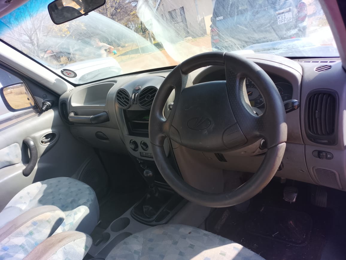 Mahindra scorpio 2.6 stripping for parts - Private Seller Mahindra scorpio 2.6 stripping for parts - Private Seller