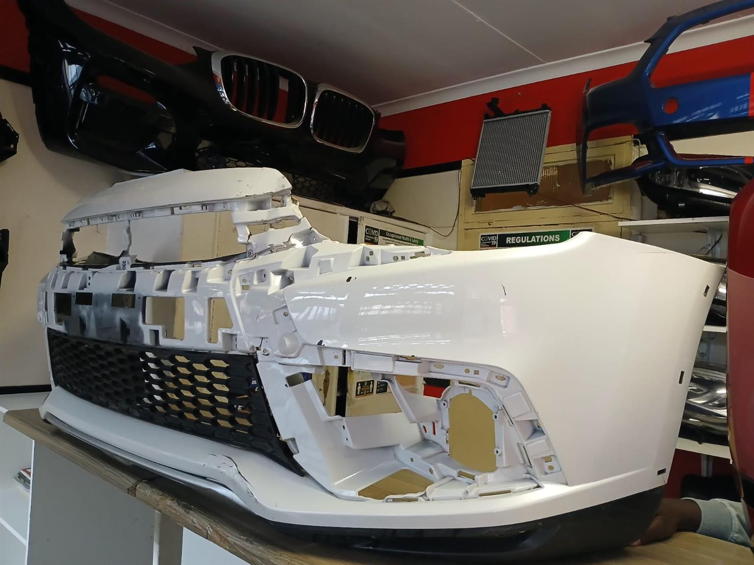 2017 MITSUBISHI ASX FRONT BUMPER FOR SALE IN PRISTINE CONDITION - Private Seller 2017 MITSUBISHI ASX FRONT BUMPER FOR SALE IN PRISTINE CONDITION - Private Seller
