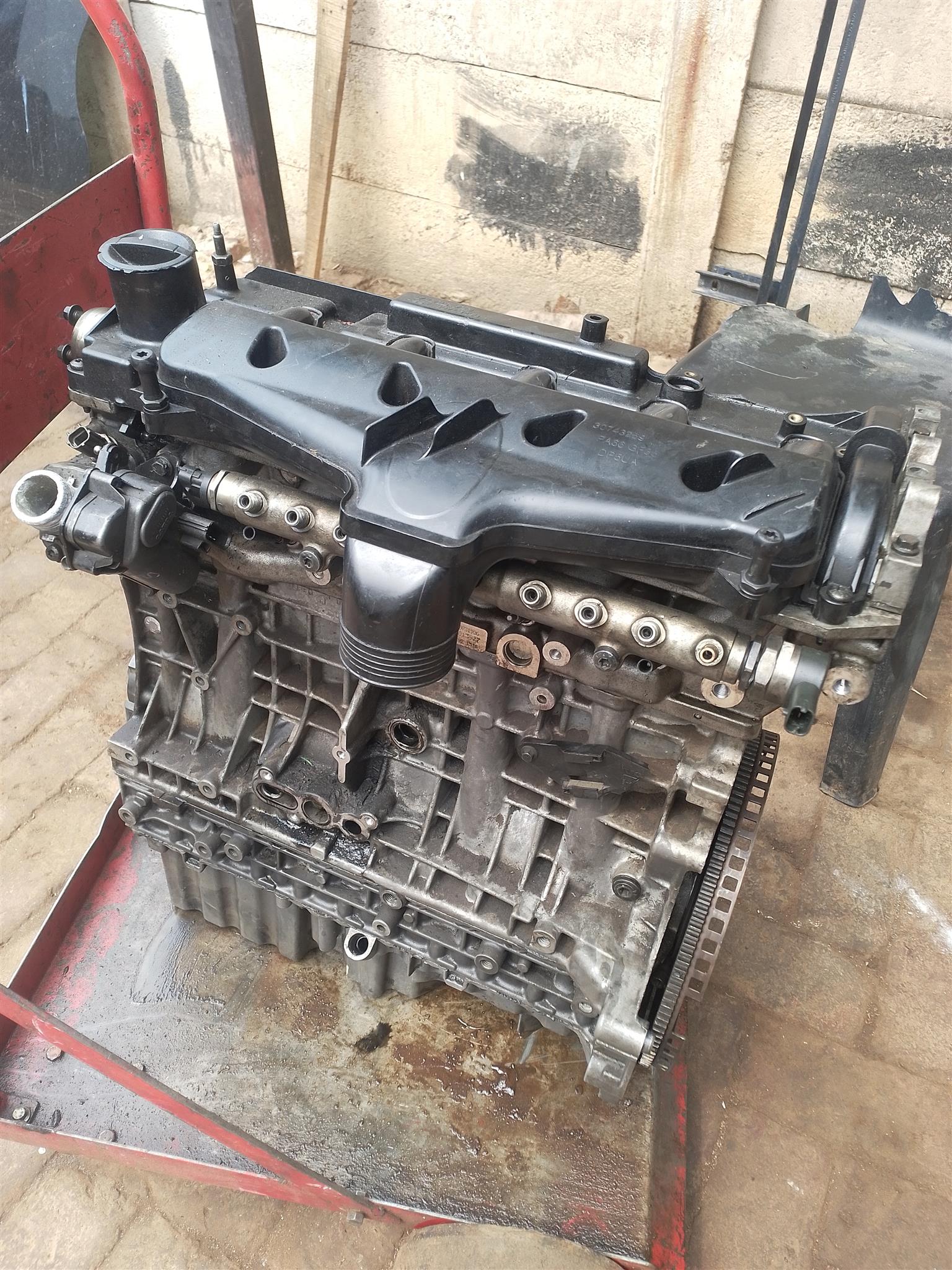 ENGINE S60/XC90 2008 D5 VOLVO FOR SALE DELIVERY AVAILABLE COUNTRY WIDE - Private Seller ENGINE S60/XC90 2008 D5 VOLVO FOR SALE DELIVERY AVAILABLE COUNTRY WIDE - Private Seller