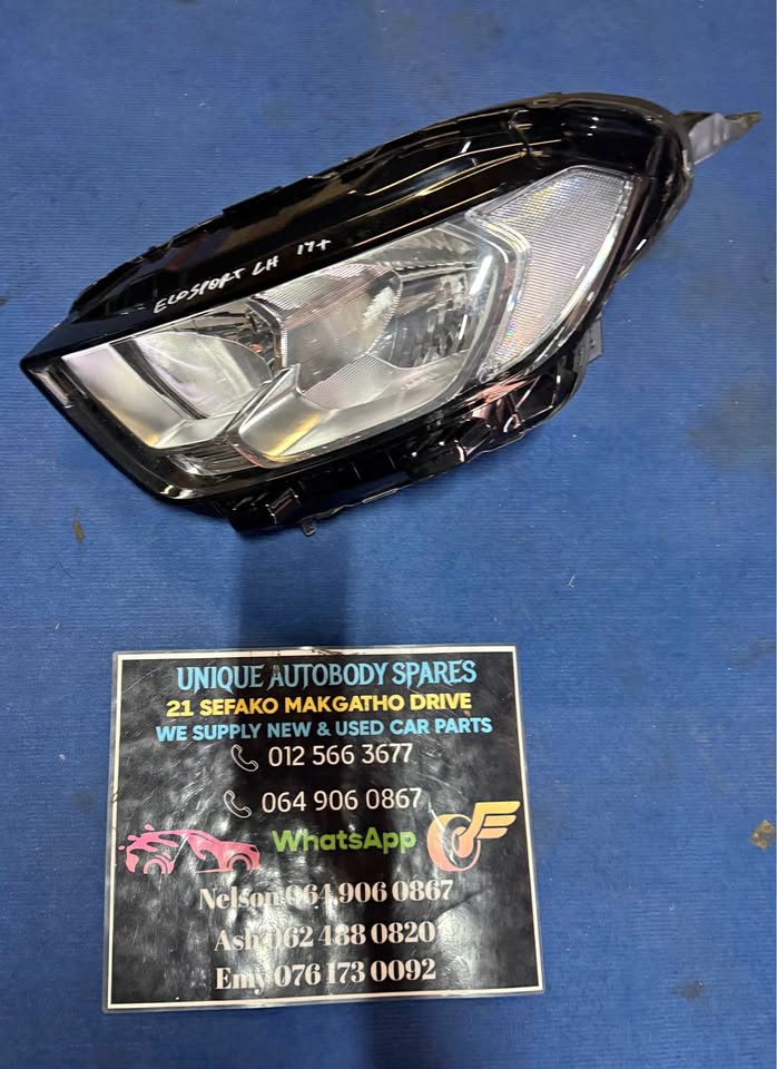 Ford Ecosport Left Headlight - Private Seller Ford Ecosport Left Headlight - Private Seller