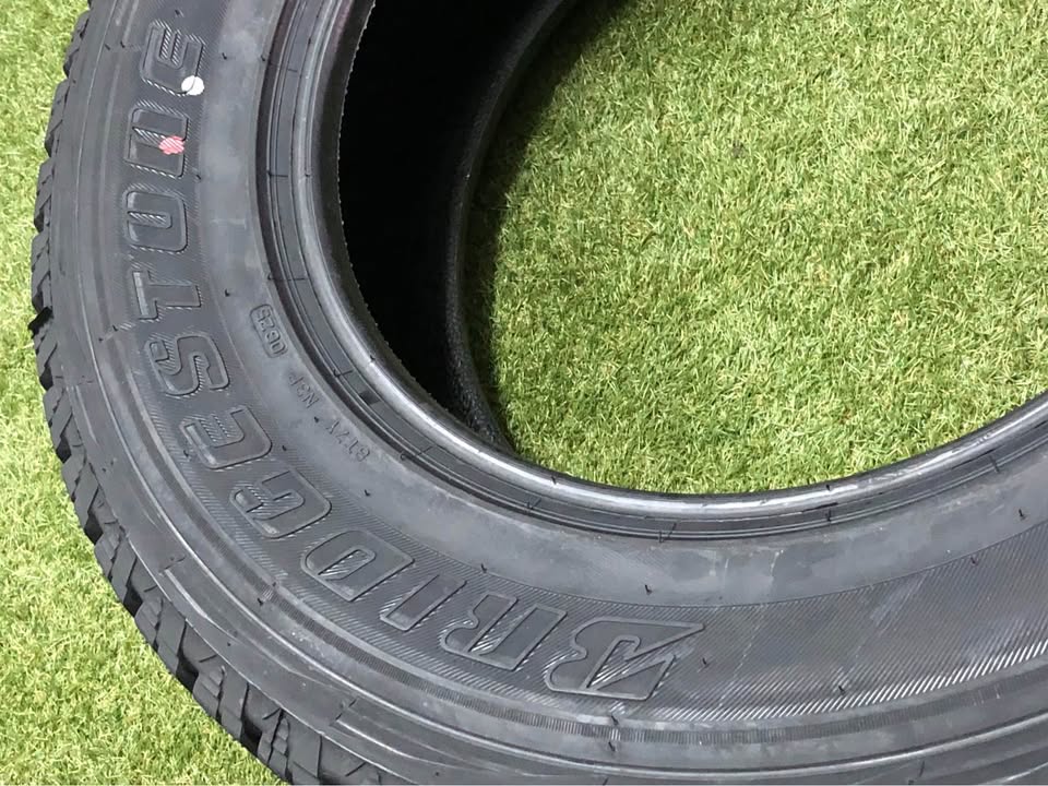 265/65R17 Bridgestone Dueler D694 Tyre Special - Private Seller