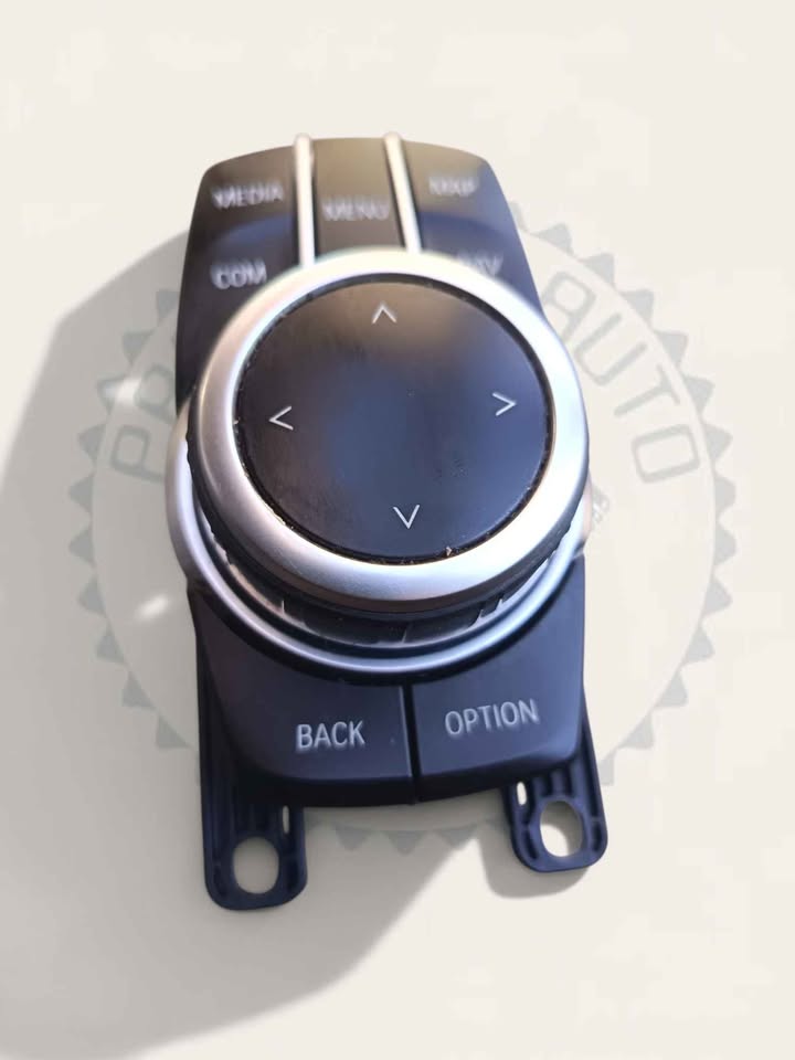 BMW iDrive KNOB/MODULE AVAILABLE FOR SALE IN EXCELLENT CONDITION - Private Seller