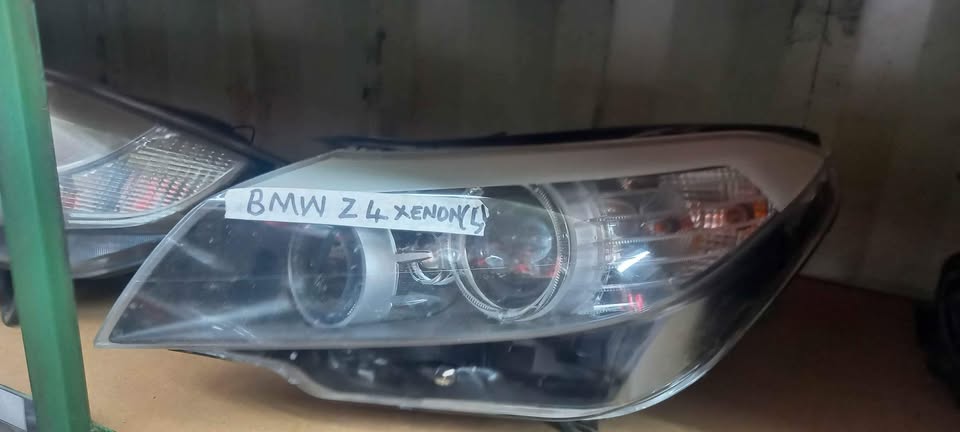Bmw z4 headlamps xenon. - Private Seller Bmw z4 headlamps xenon. - Private Seller