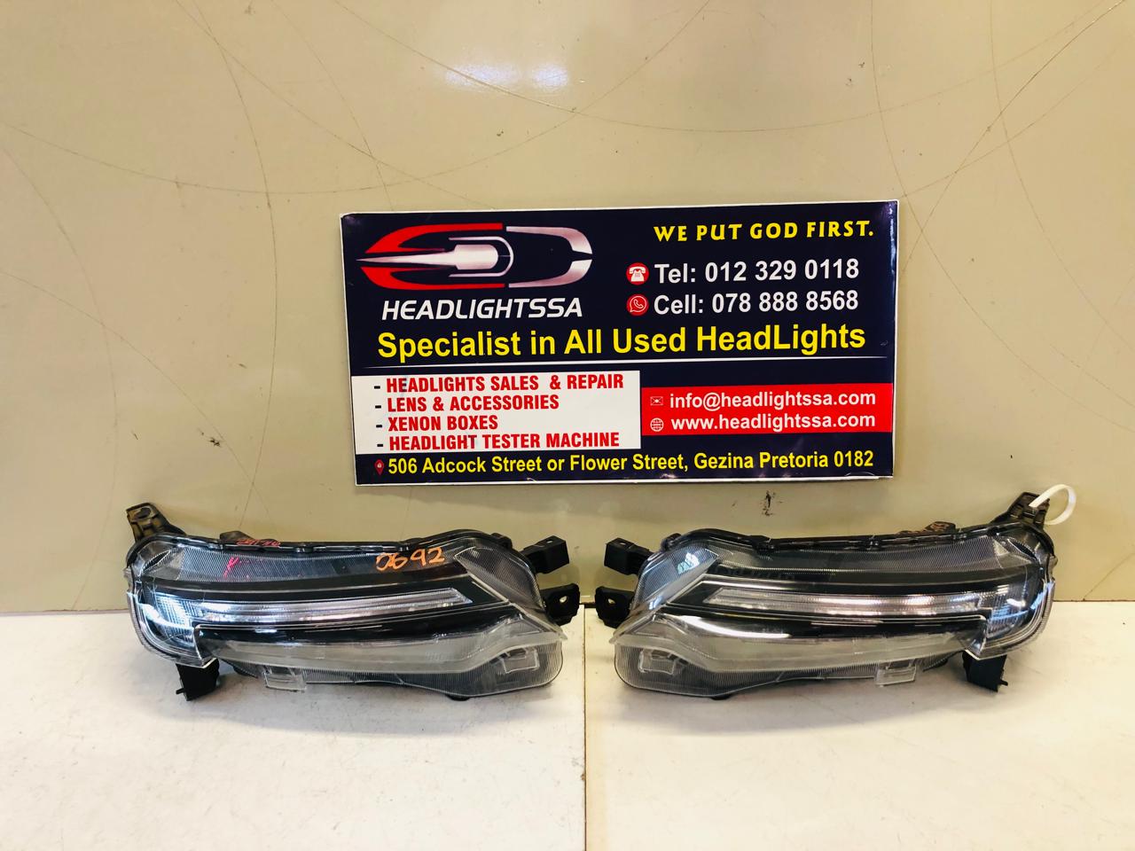 Renault Kiger left and right side LED daylight running light - Private Seller Renault Kiger left and right side LED daylight running light - Private Seller