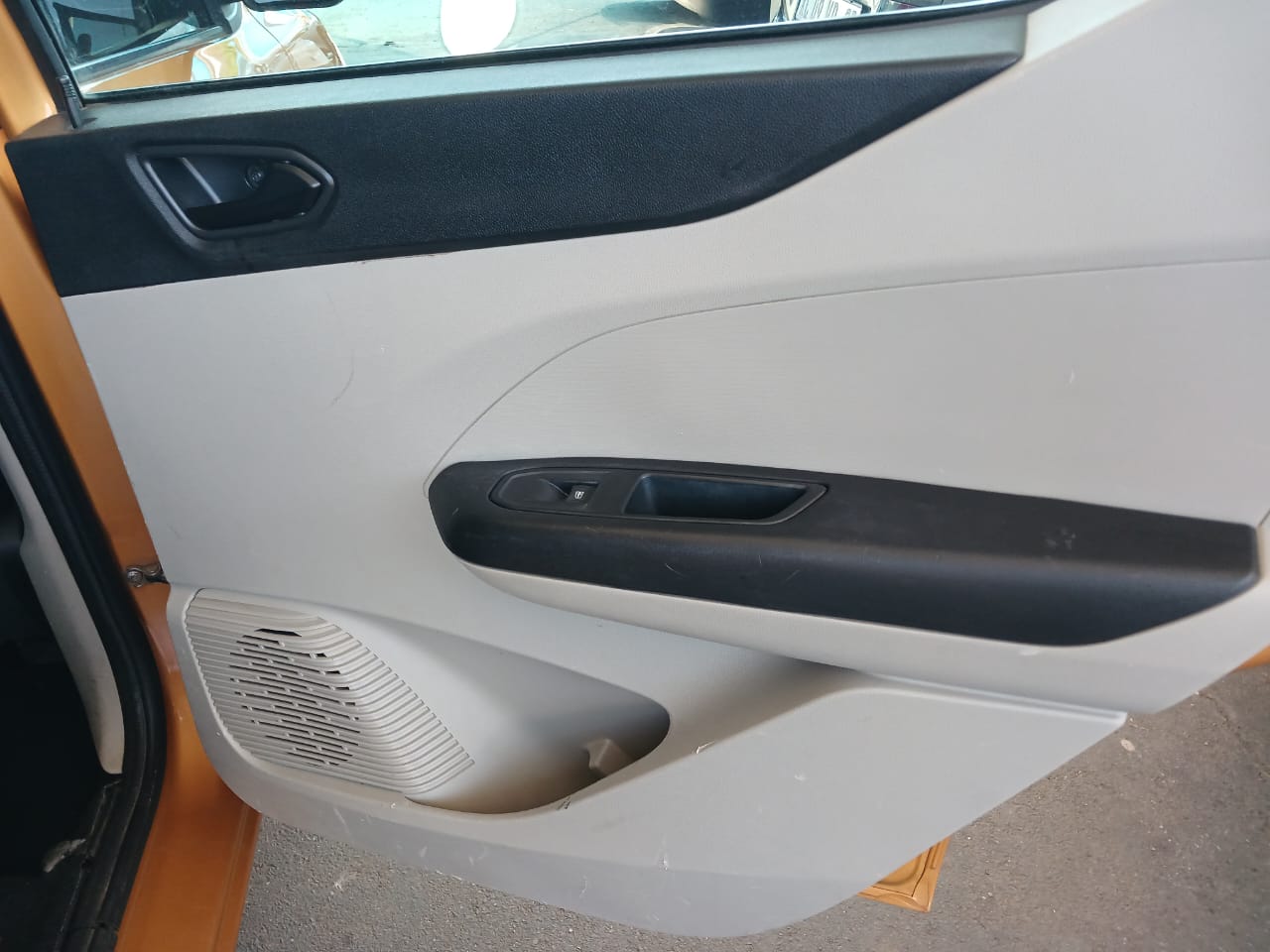 2021 RENAULT TRIBER 1.0 7SEATER Transmission: Manual Mileage: 22000kmPetrol