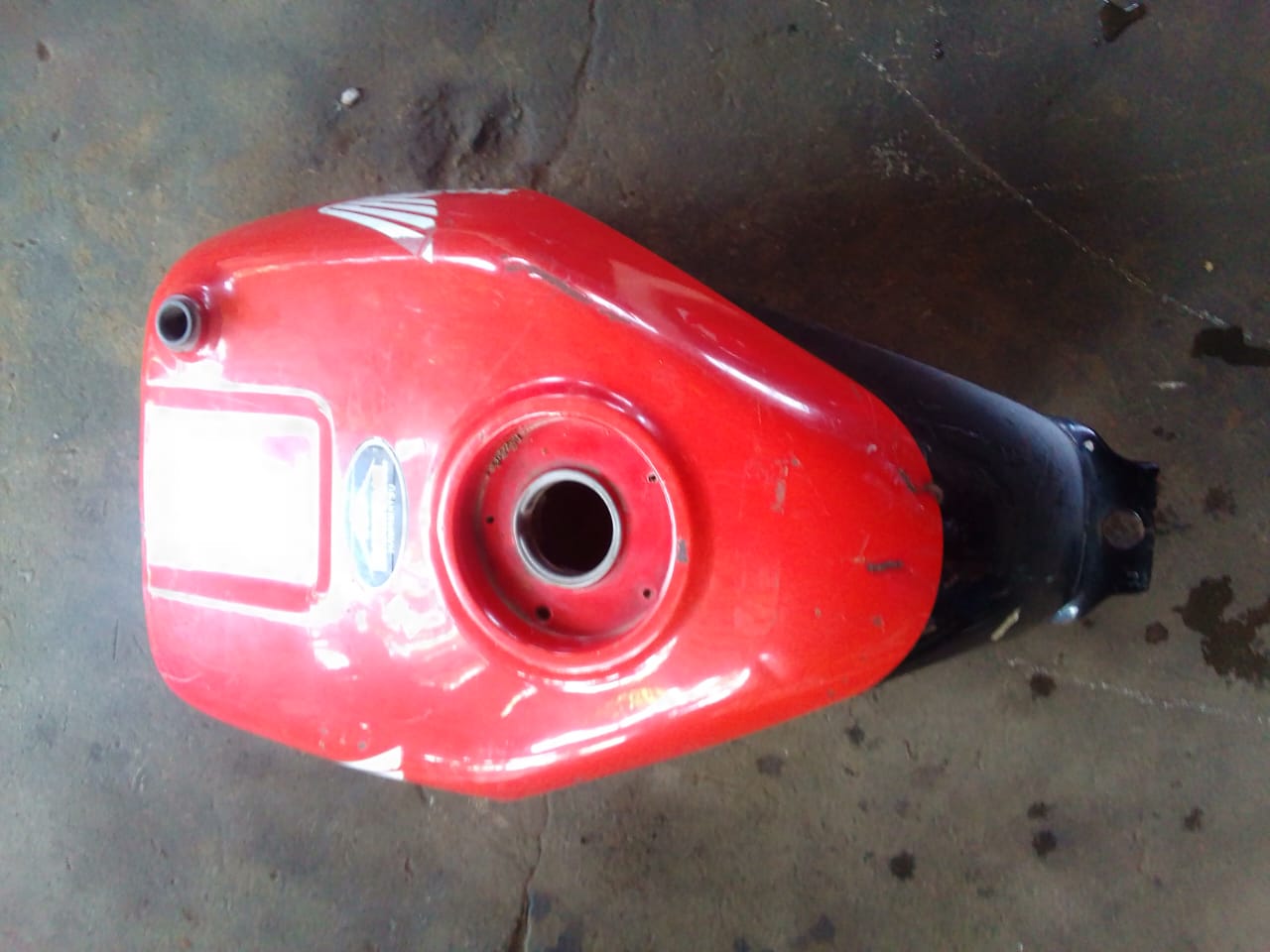 HOND nc 30 tank - Private Seller