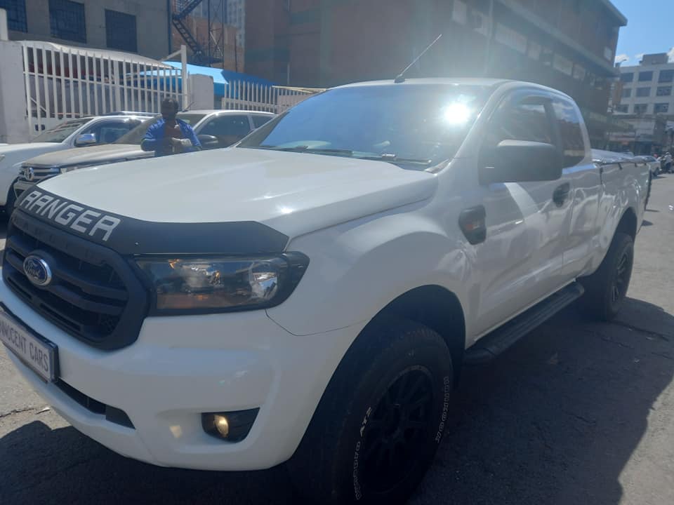 2016 FORD RANGER 2.2 DIESEL, MANUAL 6SPEED, EXTRA CAB, WHITE COLOR, MILEAGE