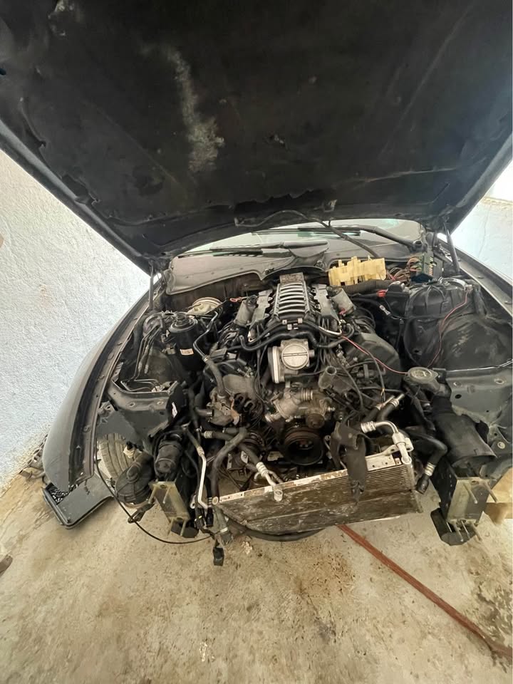 BMW 650ci 4.8 liter V8 engine and gearbox for sale