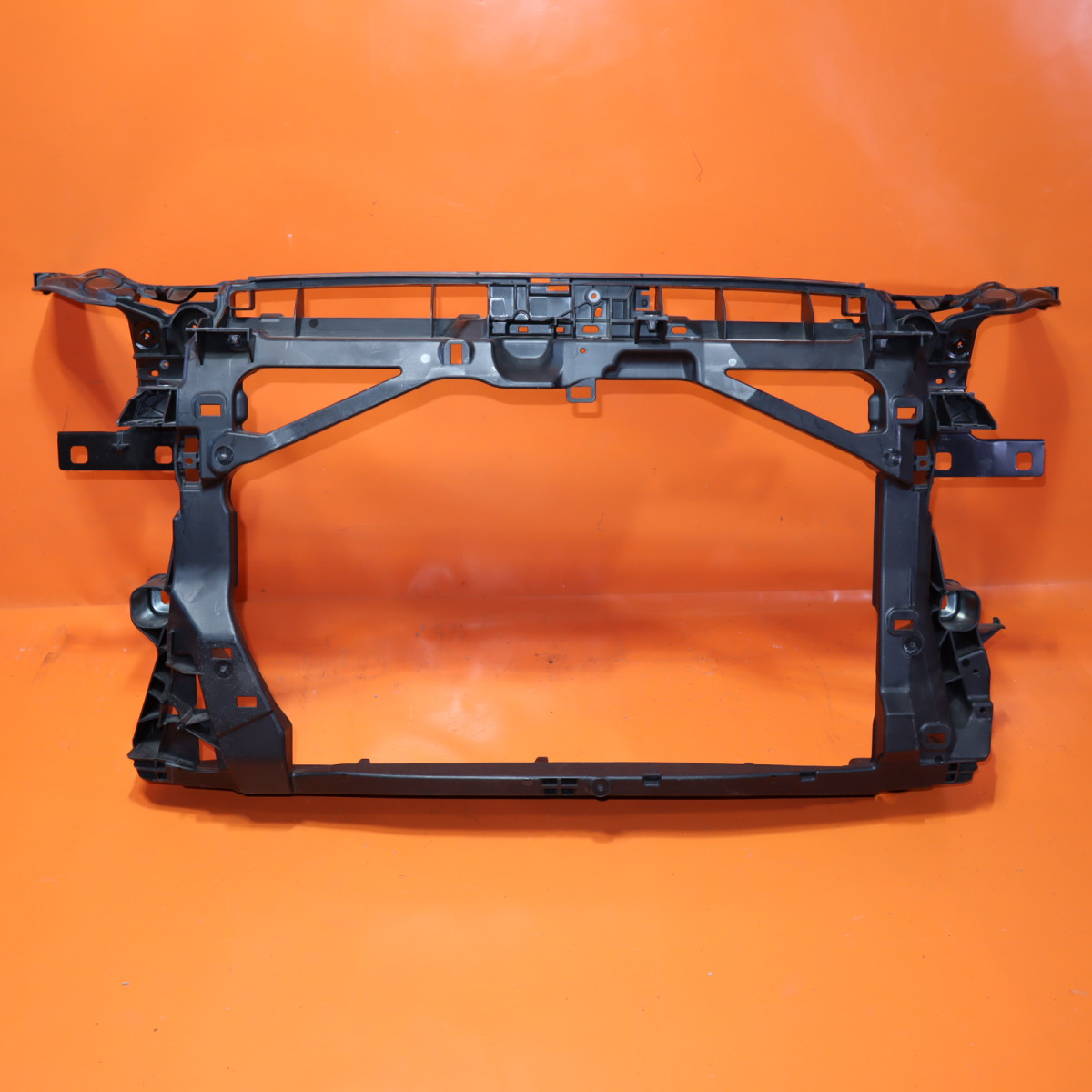 Audi A3 2013–2016 Radiator Support Panel 8V0 805 588 | OEM Replacement - Private Seller