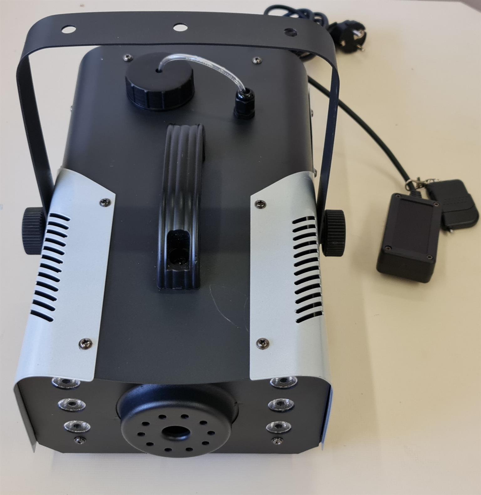 LED Smoke, Fog Machine 1500W Heavy Duty, Compact & High Capacity. Brand NEW