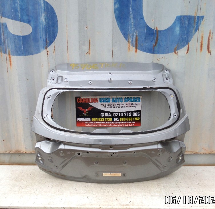Haval Jolion pro tailgate taking tailgate light (2025) - Private Seller Haval Jolion pro tailgate taking tailgate light (2025) - Private Seller