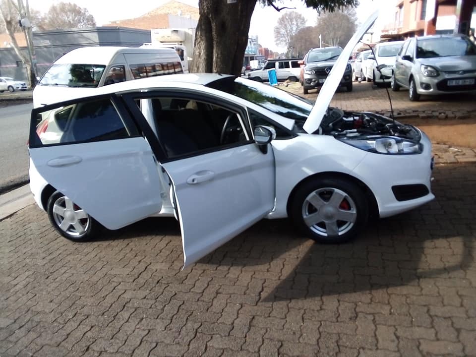 2011 Ford Fiesta 1.4 White, Manual, Petrol 85000km