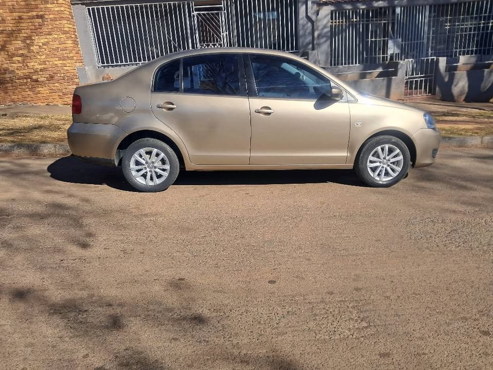 VW polo Vivo 1.4 Sedan Automatic 2018