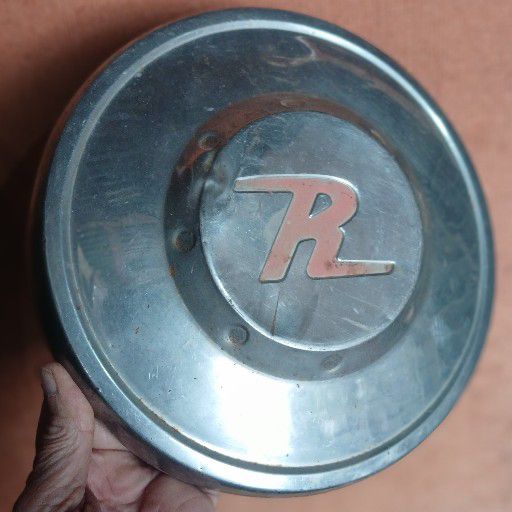 Rambler, hub cap - Private Seller