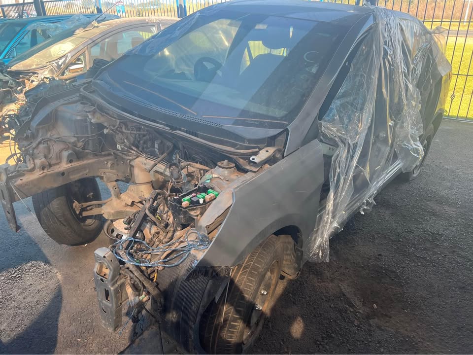 2019 HYUNDAI ACCENT STRIPPING FOR SPARES - Private Seller