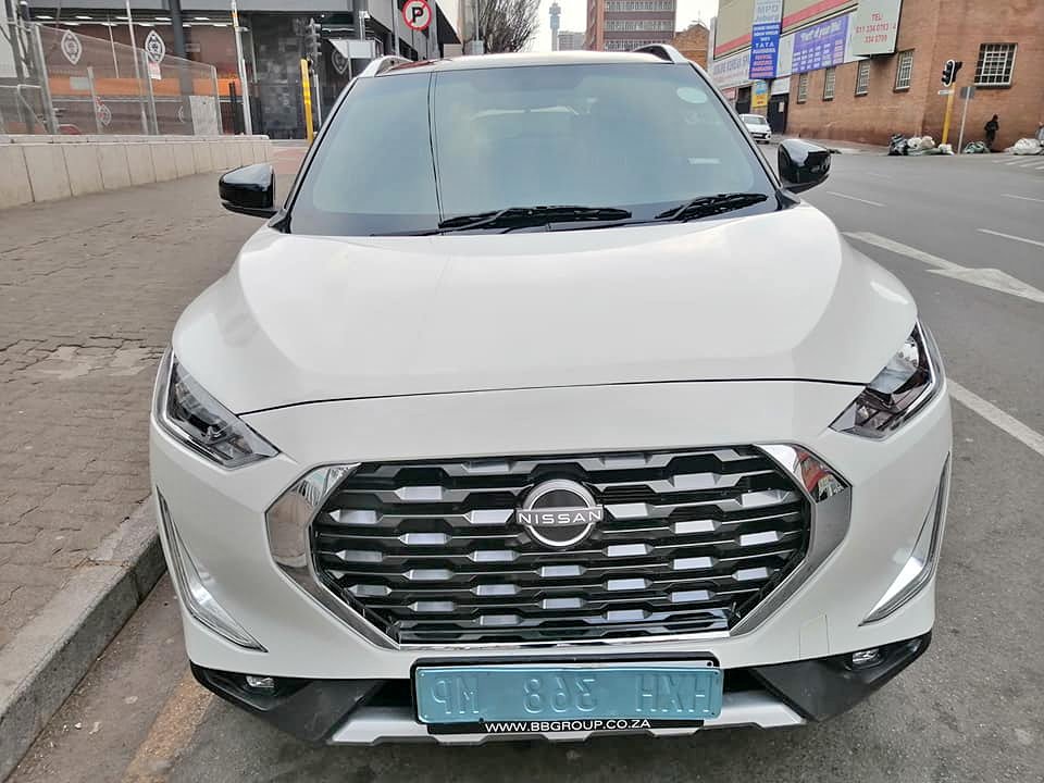 2023 Nissan Magnite 1.0 Turbo CVT 5000km