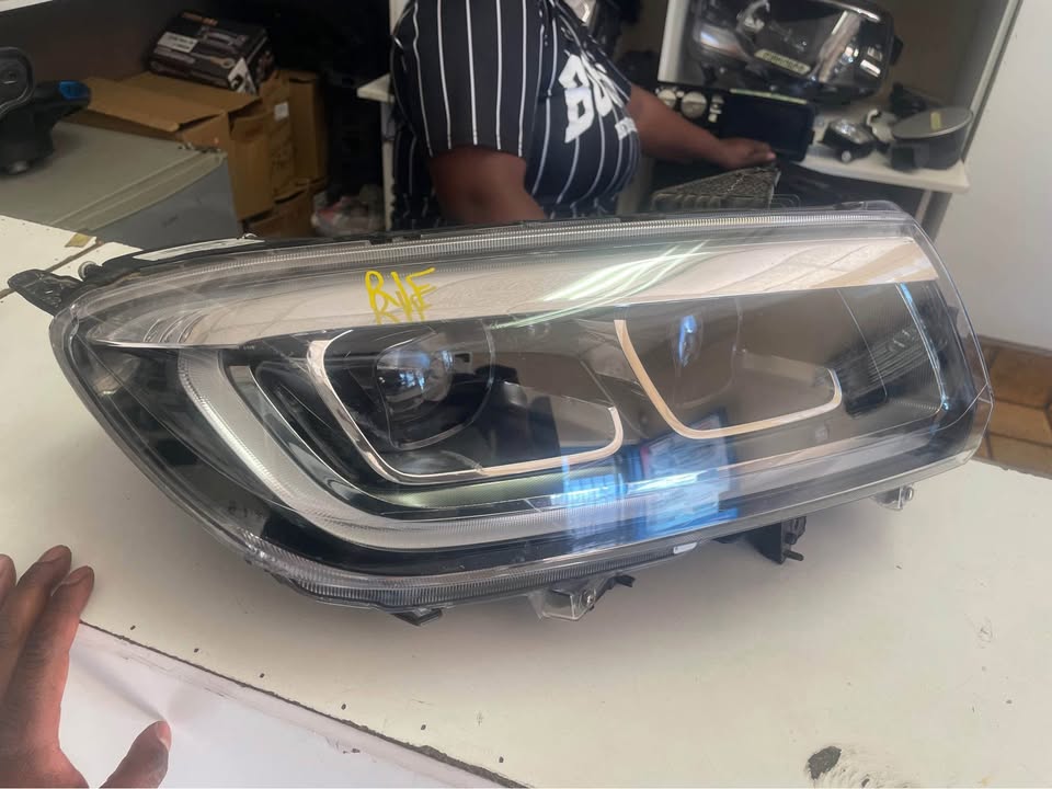Toyota urban cruiser headlight