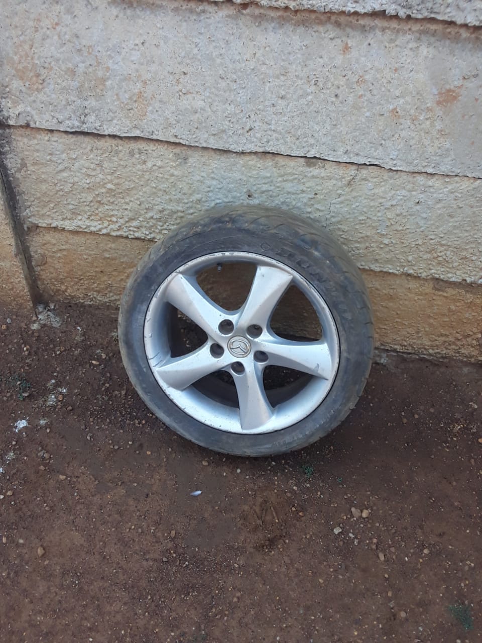 Wheels and tires Wheels and tires